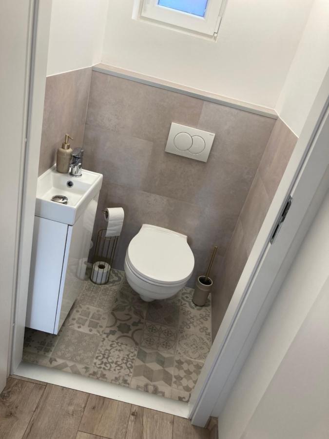 Sun&Fun Vendeghaz Villa Балатонакаратя Екстериор снимка